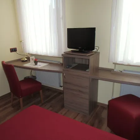 מלון Hotel-gasthof Zum Freigericht אלזנאו אין אונטרפראנקן