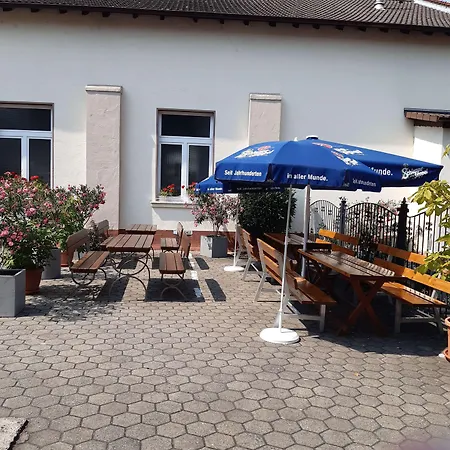 Hotel-gasthof Zum Freigericht מלון אלזנאו אין אונטרפראנקן